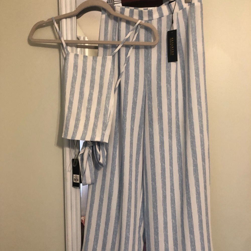 Sky blue striped set